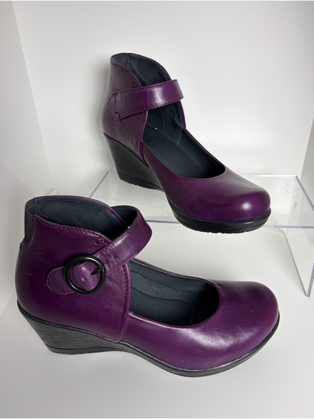 Dansko Rebel Purple Burnished Leather Mary Jane Wedge / Size 37 (US 6.5-7)